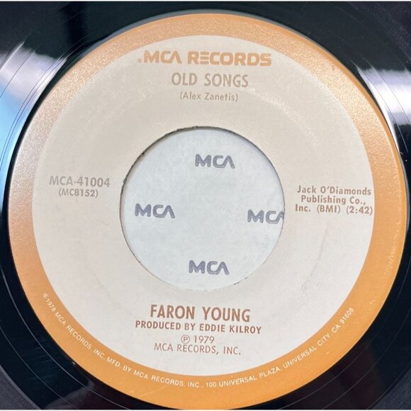Faron Young The Great Chicago Fire / Old Songs 45 Vinyl 70s Classic Country MCA - Picture 2 of 6